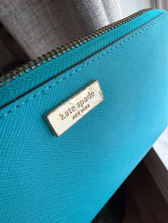 Kate Spade Bright Turquoise Zip Wallet - Picture 9 of 10